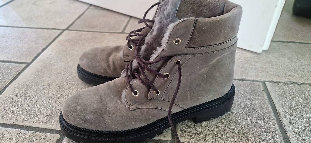 Damenschuhe: ANFIBI con pelo JIMMY CHOO  – Neu und originalverpackt aus Gentilino von pet_p7fg 2