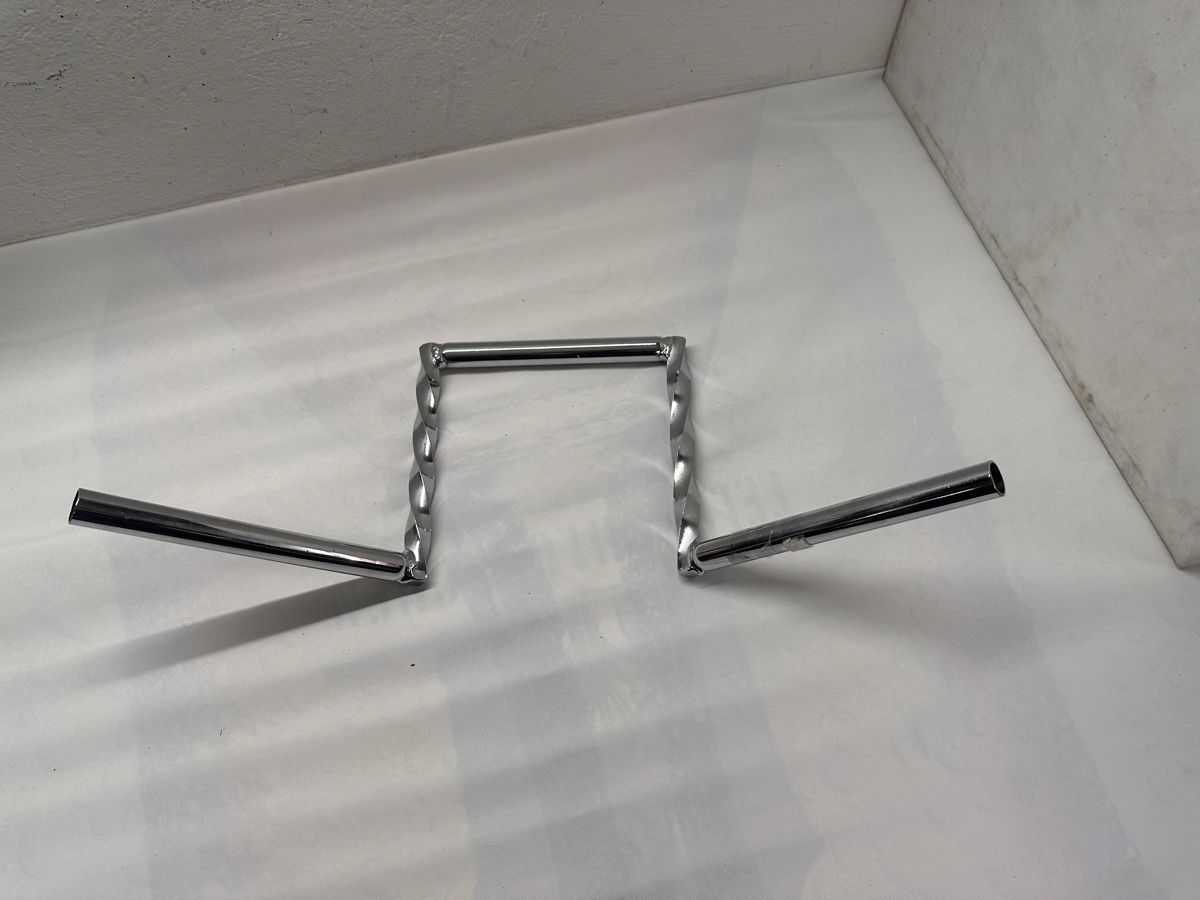 Parti ricambio per ciclomotori: Handle bar universal Custom Twist high chrome – Nuovo (secondo la descrizione) da Elsau venduto da MANWITHVAN 3