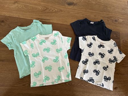 4 T-Shirts für kleine Traktorfahrer in Größe 80 🚜