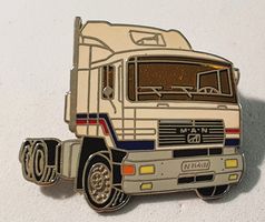 AA873 - Pin LKW Lastwagen Truck Zugmaschine - MAN