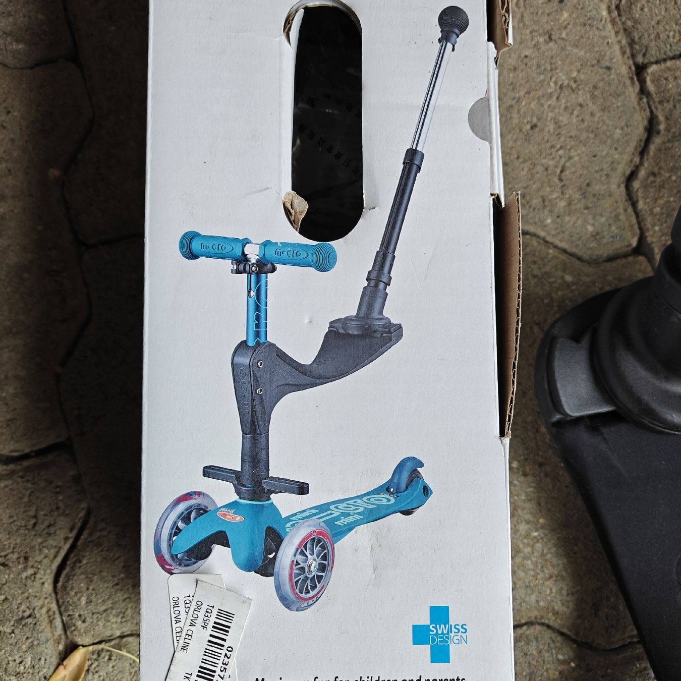 Micro Kickboard: Mini Micro Deluxe Trotti kit – Usato da Richterswil venduto da Tailgate 4