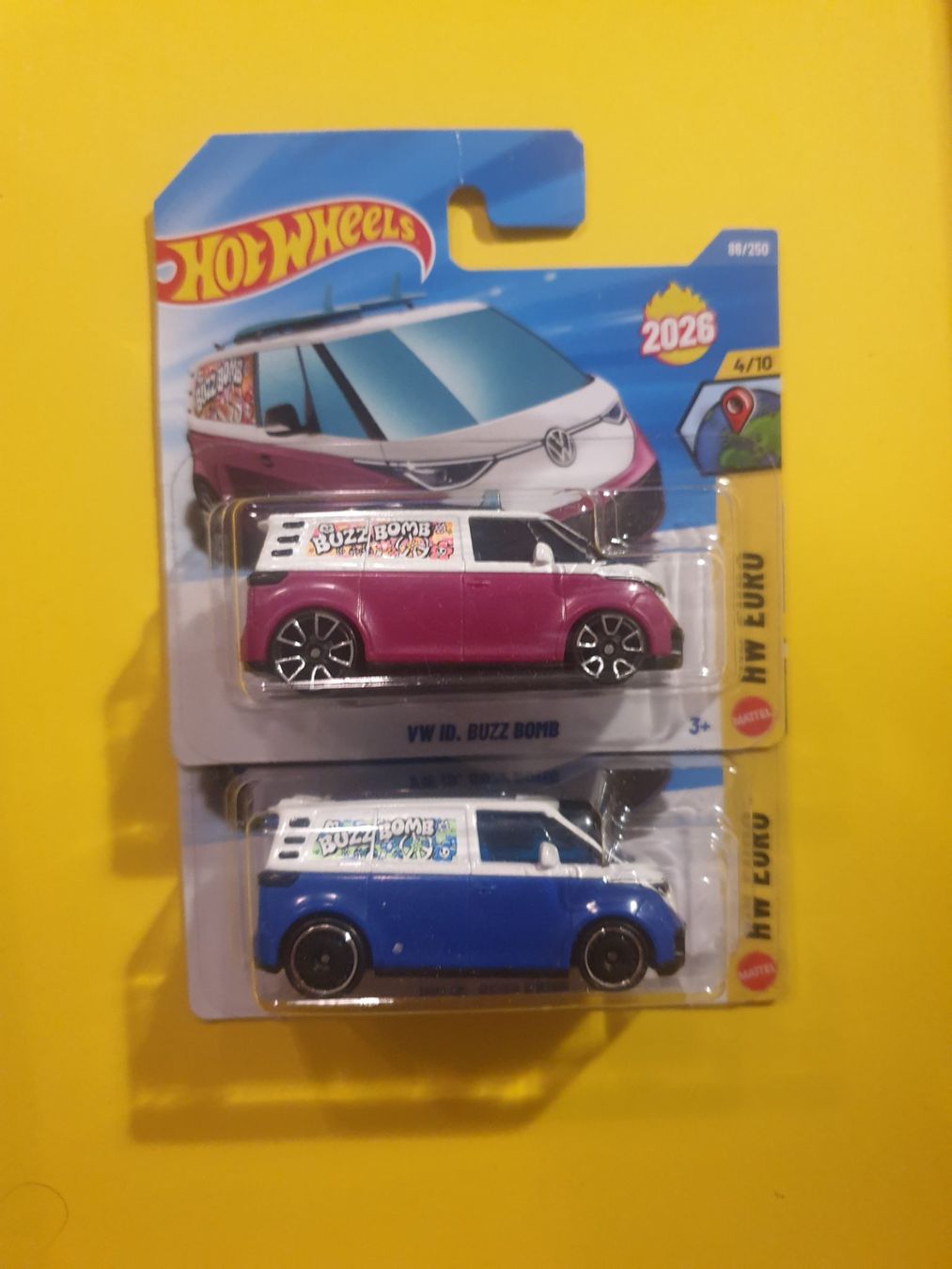 Hot Wheels Modellini d'auto: 2 x Hot Wheels VW ID. BUZZ BOMB – Nuovo e nell'imballaggio originale da Oftringen venduto da Rotor