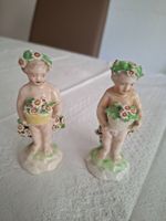 P 1 ... 2 x Blumenmädchen ... ca. 1800 - 1860  Porzelan