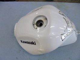Kawasaki Z1000 / 2008 Benzintank