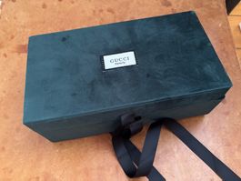💯 Gucci ❤️Beauty Velvet Box Enamel Green Store Display NEW!