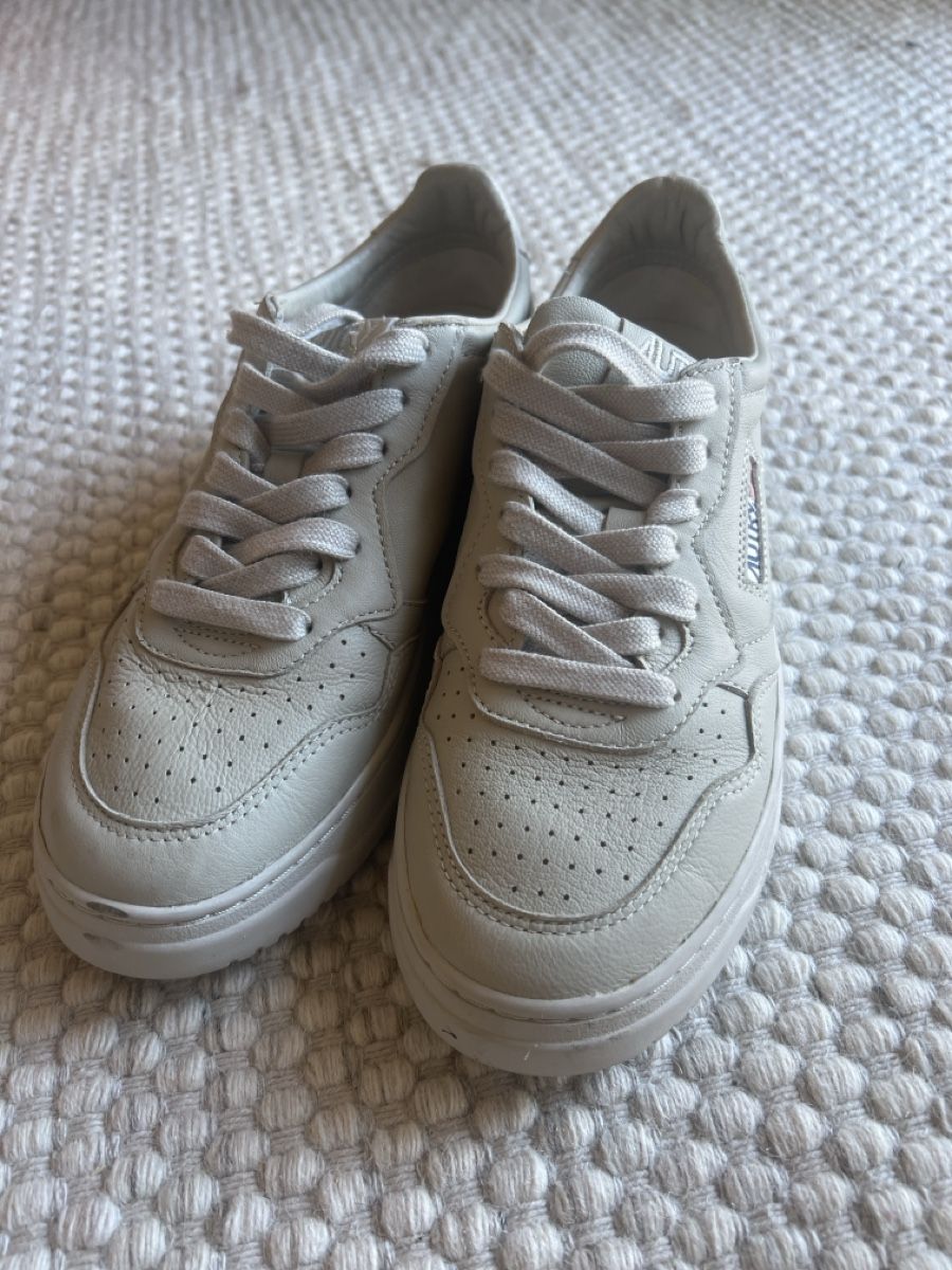 Autry Scarpe da donna: Autry Schuhe grau Gr. 39 – Usato da Zürich venduto da nabisco