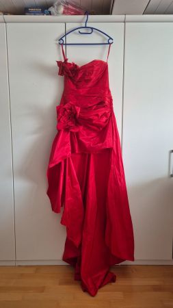 Rotes Ballkleid/Abendkleid Marke Cymbeline , Grösse 40,