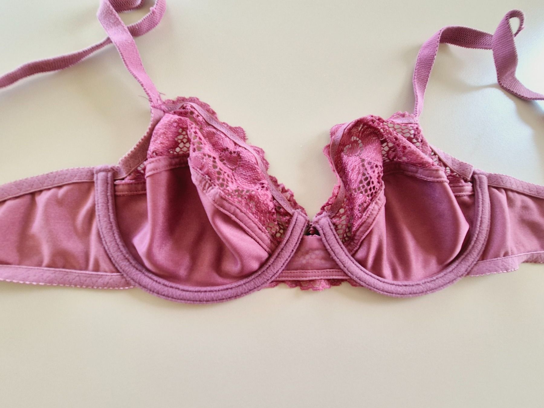 Altra biancheria intima: BH 80B MIT SPITZE TOP BUSTIER UNTERWÄSCHE – Usato da Elsau venduto da the-colorful-side 4