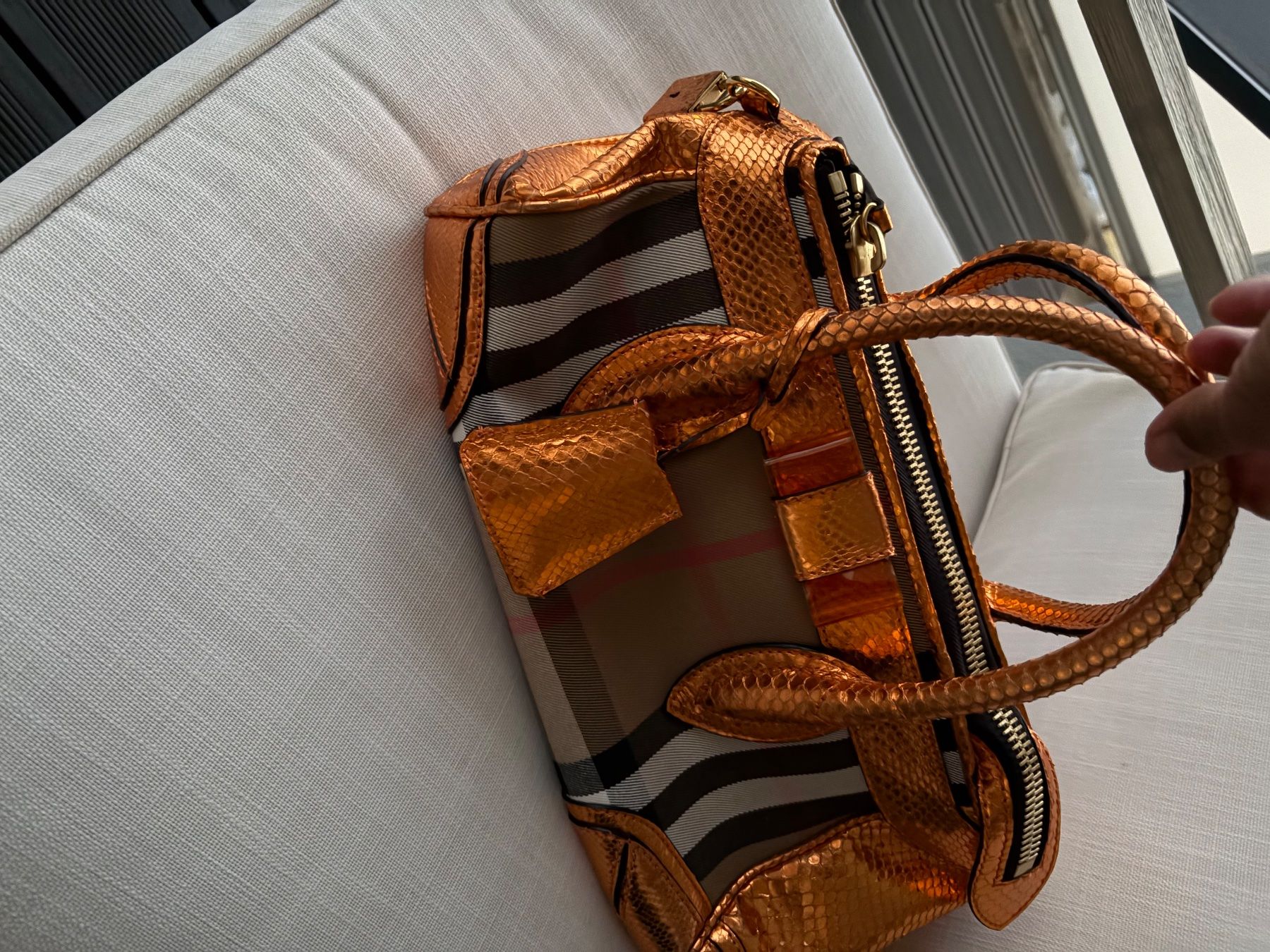 Burberry Sacs femmes: Burberry Tasche – D'occasion à Oberlunkhofen par yaric01 8