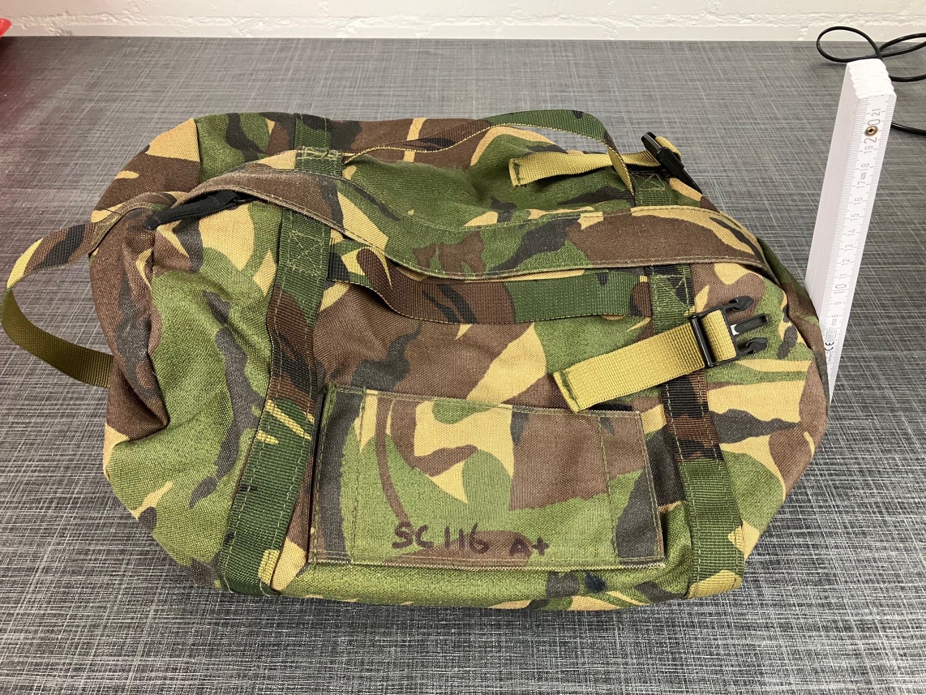 Schweizer Armee Borse: Tasche – Usato da Koblenz venduto da Himmelsreiter 2