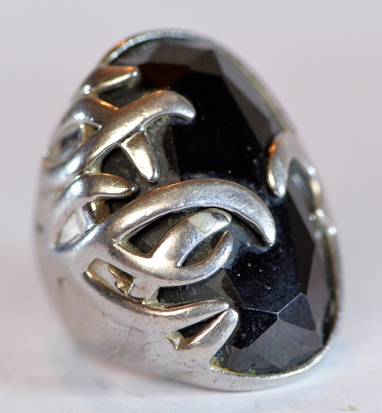 Ringe: Ancienne bague – Gebraucht aus Neuchâtel von Neuchatel