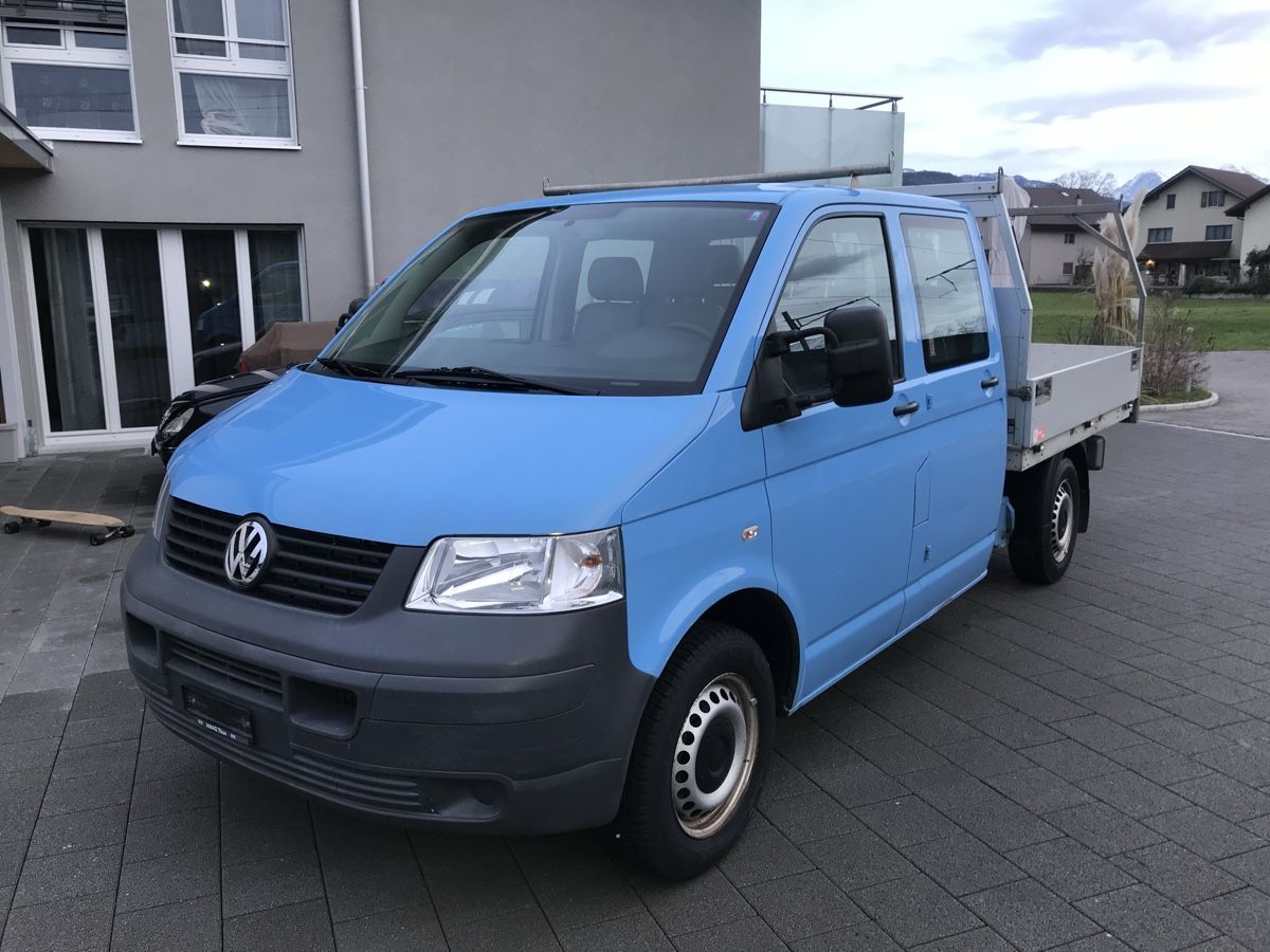 VW Veicoli commerciali: VW T5 Pritschenwagen – Usato da Uetendorf venduto da Stevefrutiger 1
