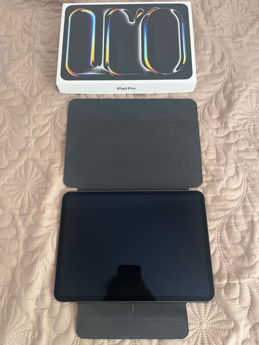 Apple Tablet PC: Apple iPad Pro 11" M2 2025 256gb – Usato da Genève venduto da ale_mrf6