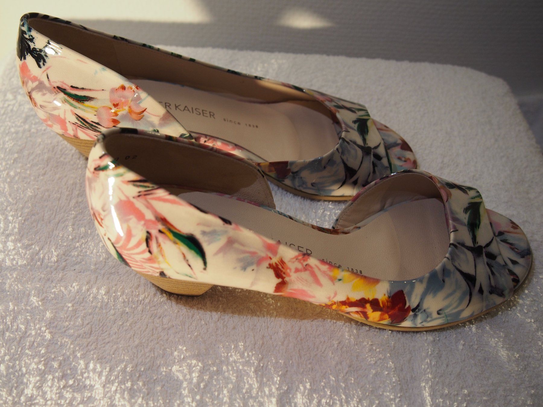 Kaiser Damenschuhe: Pumps von Peter Kaiser – Gebraucht aus Stäfa von meridianum 1