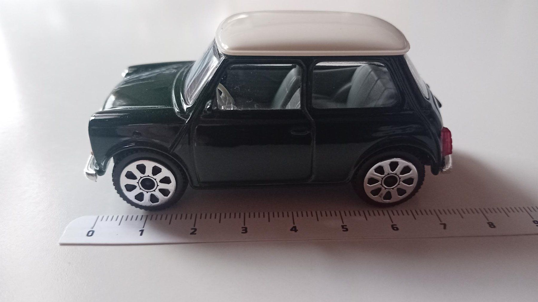 Bburago Modellini d'auto: Mini Cooper 1:43 Bburago – Nuovo (secondo la descrizione) da Salez venduto da Robe12 4