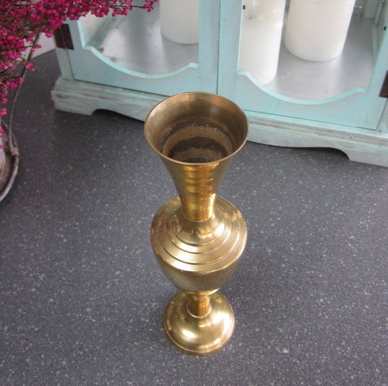 Vasi & Recipienti: Mid Century Amphorenvase aus Messing – Usato da Bischofszell venduto da raika 6