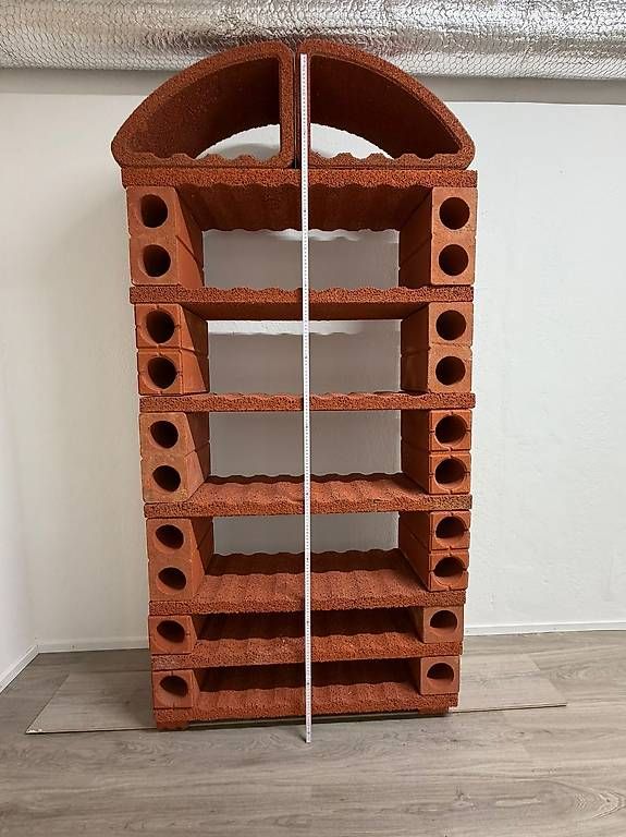 Scaffali: Weinregal aus Stein – Usato da Wädenswil venduto da dom_979c 1