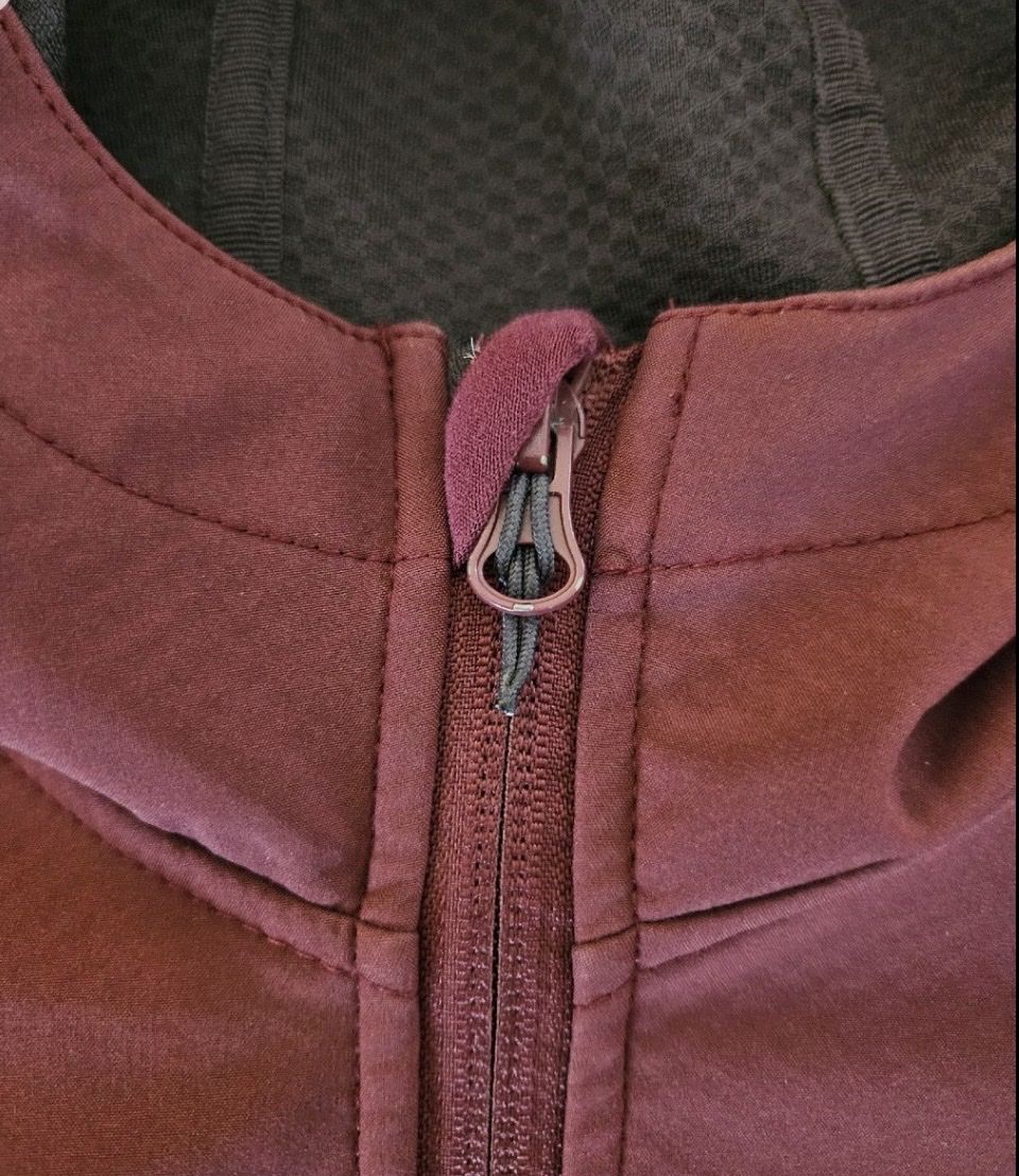 Trevolution Giacche: Veste softshell Trevolution bordeaux, taille 38 – Usato da Lutry venduto da Ronaldf 2
