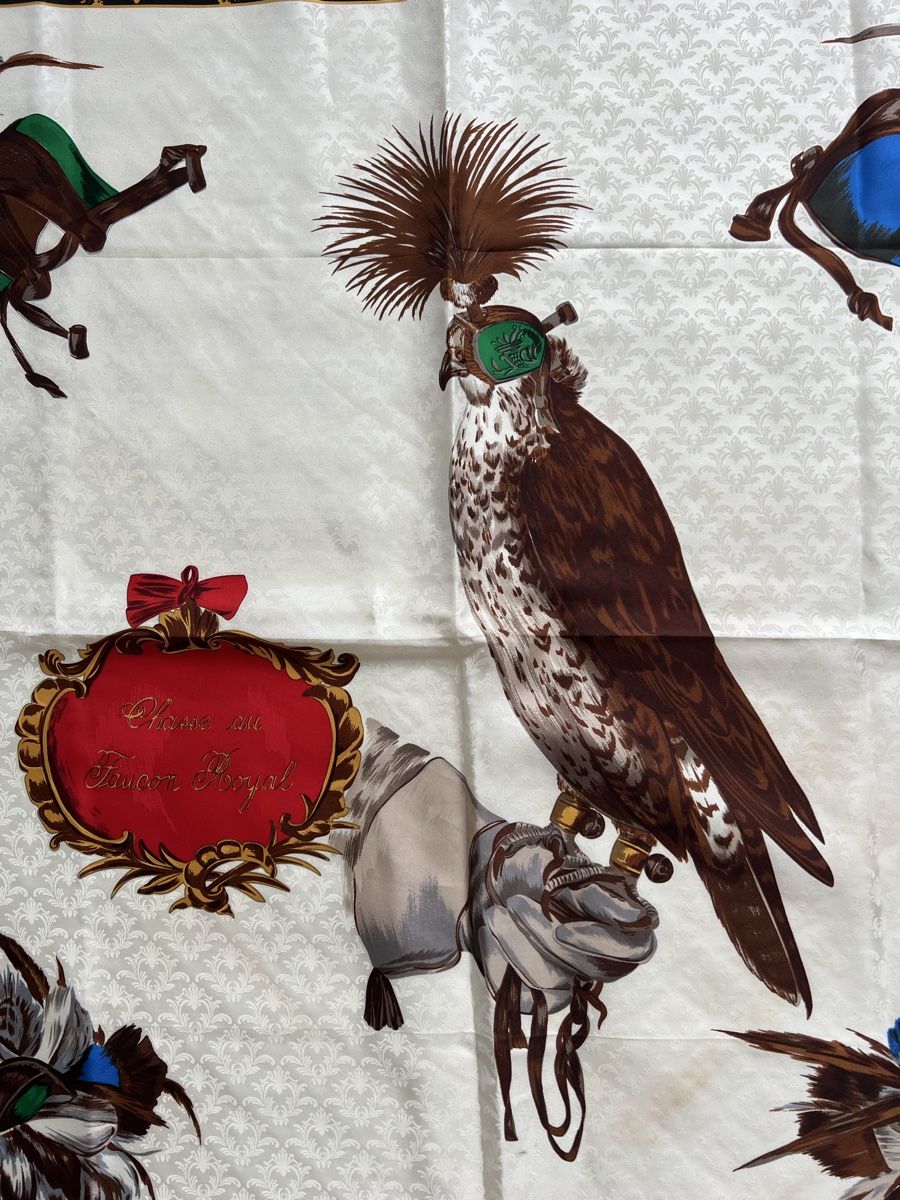 Foulard & Sciarpe: Foulard  en soie de RICHEL – Usato da Cressier FR venduto da Kvito4ka 1