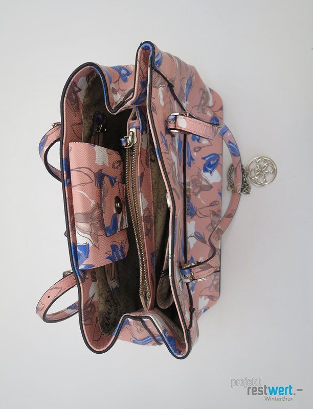 Guess Borse da donna: GUESS Tasche Blume – Nuovo (secondo la descrizione) da Winterthur venduto da Restwert_Winterthur 1