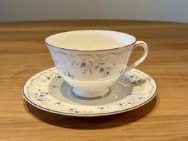 Royal Doulton « Cotillion » H.4016 – tasse & soucoupe