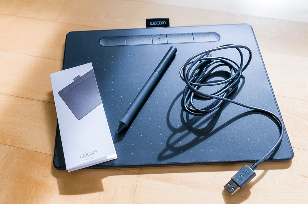 Wacom Tablet PC: Wacom Intuos M CTL-6100WL – Usato da Arni AG venduto da onik78
