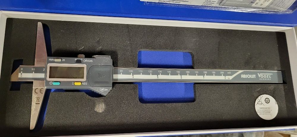 Messen: Vogel Tiefenmessschieber neu 200mm – Gebraucht aus Domat Ems von Gaar0