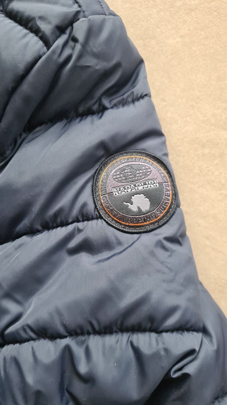 Napapijri Cappotti: Giacca da donna / Damenjacke Napapijri – Usato da Giubiasco venduto da CateBaru 8