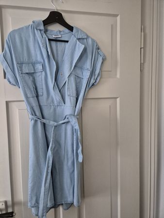 Leichtes Kleid in Jeansoptik, Grösse S