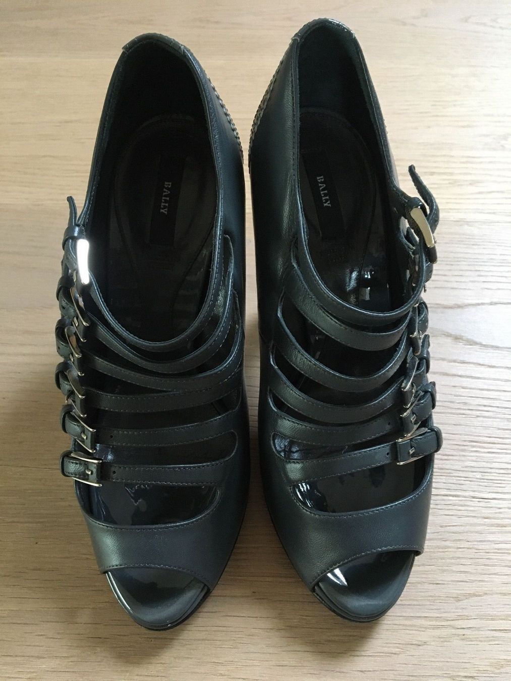 Bally Scarpe da donna: Neuwertige Bally High Heels Grösse 37.5 – Usato da Winkel venduto da Flyhy2020 1