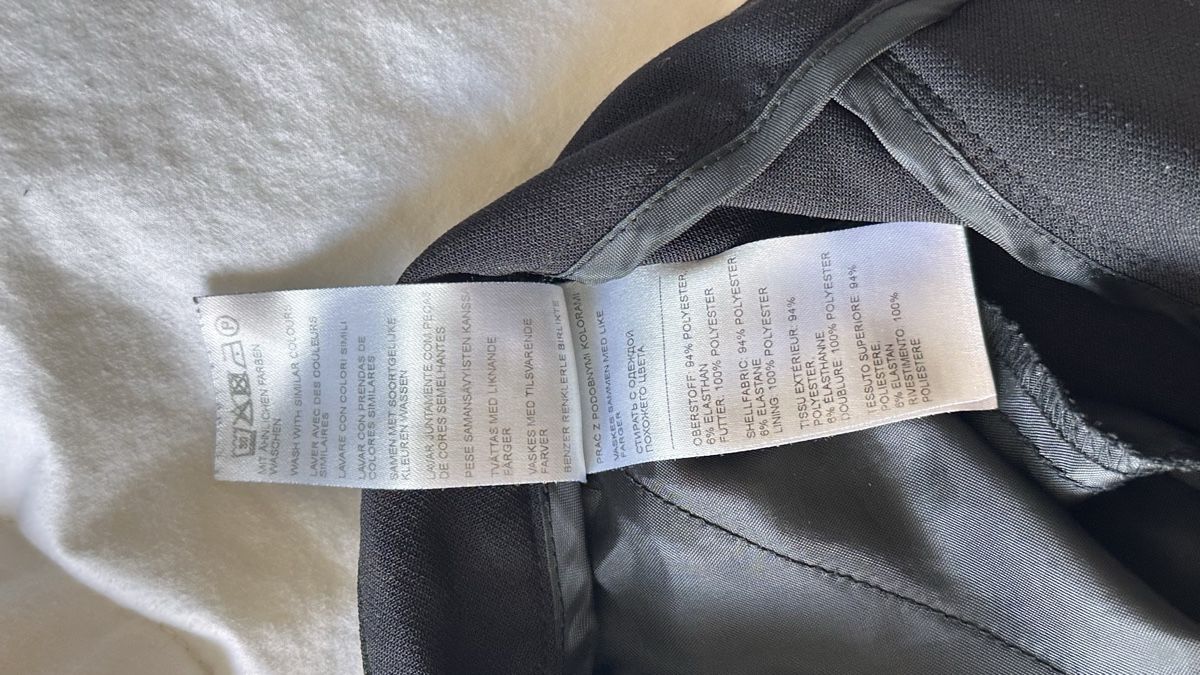 Pantaloni: Kiomi Shorts schwarz – Usato da Bern venduto da WiederWert 3