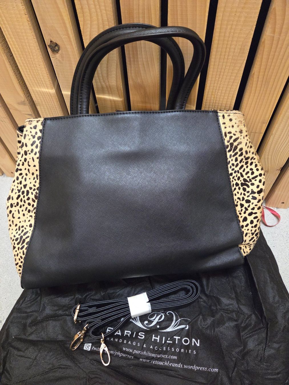 Paris Hilton Borse da donna: PARIS HILTON Leopard Handtasche – Usato da Emmen venduto da GrabandGo 1