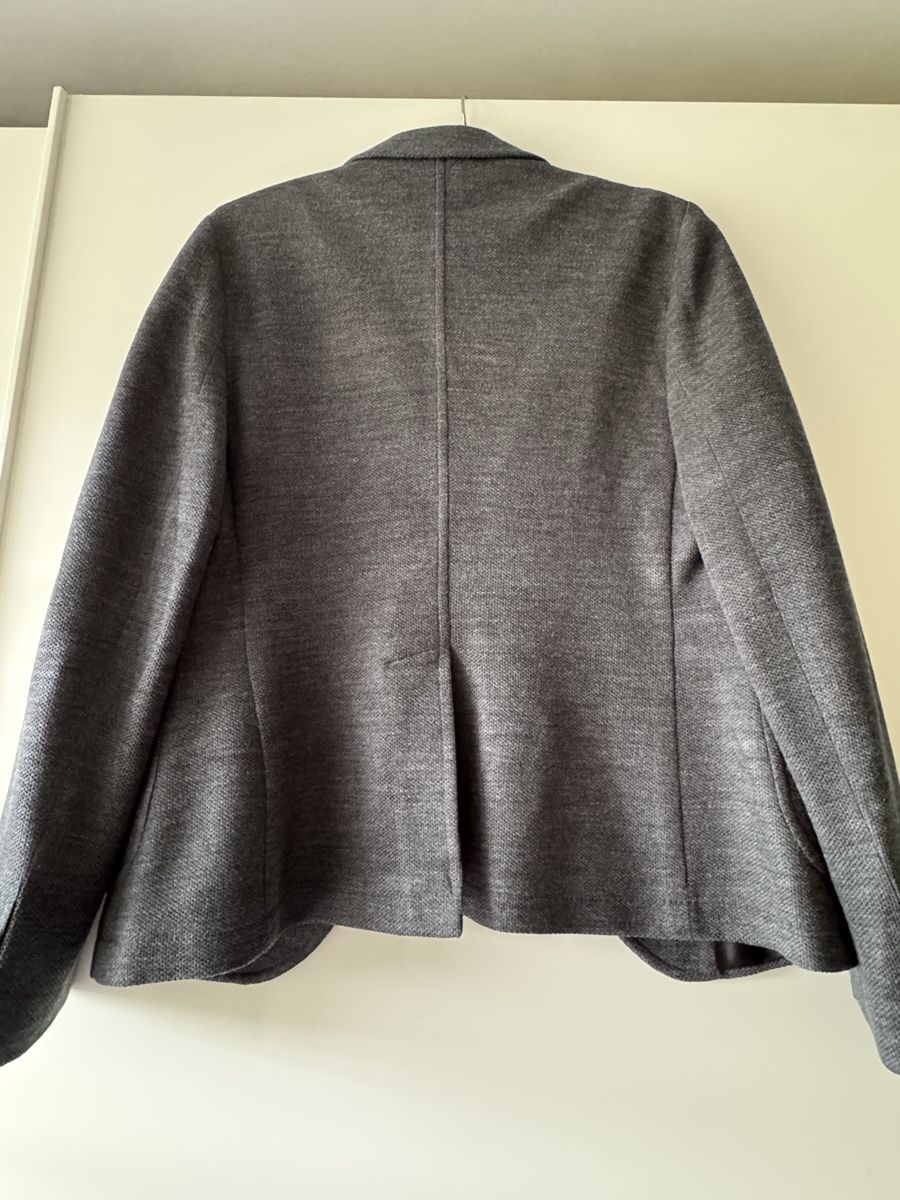 Vestes: Blazer grau von Tagliatore – D'occasion à Schaffhausen par nasusregreb 5