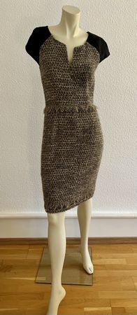 ESCADA Tweed Kostüm: Jacke Kleid Rock, Gr. 36 in grau/beige