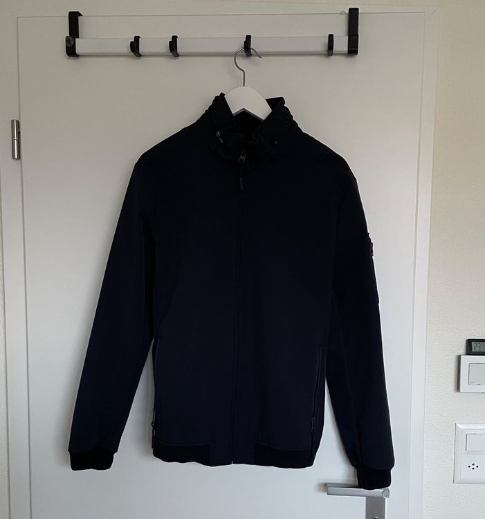 ESPRIT Herren Jacke – Klassischer Style, Reguläre Passform & Weiches Material | Kalifornische Lifestyle-Marke