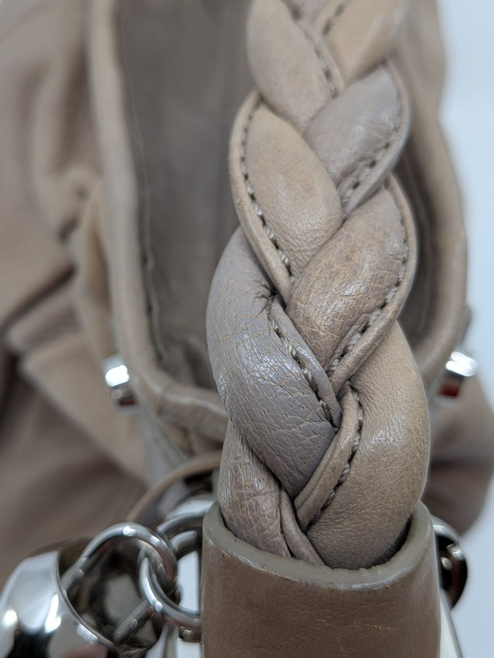 Coccinelle Sacs femmes: Coccinelle Handtasche – D'occasion à Emmen par magelan 3