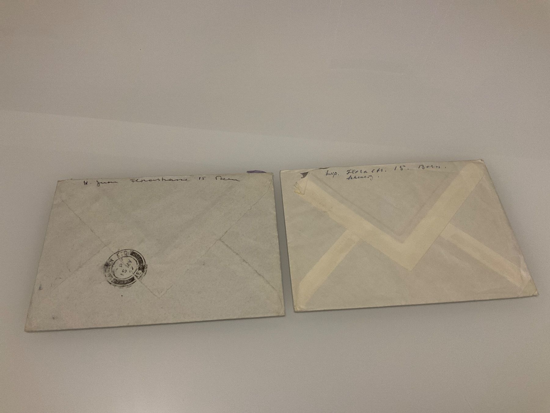Tutti i francobolli: 1946 2 Flugbriefe von Bern-England, einmal Express, Eil – Usato da Rickenbach Sulz venduto da ser_cv7t 1