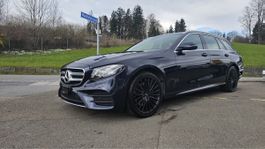 Mercedes-Benz E-Klasse 250 Kombi dunkelblau guter Zustand