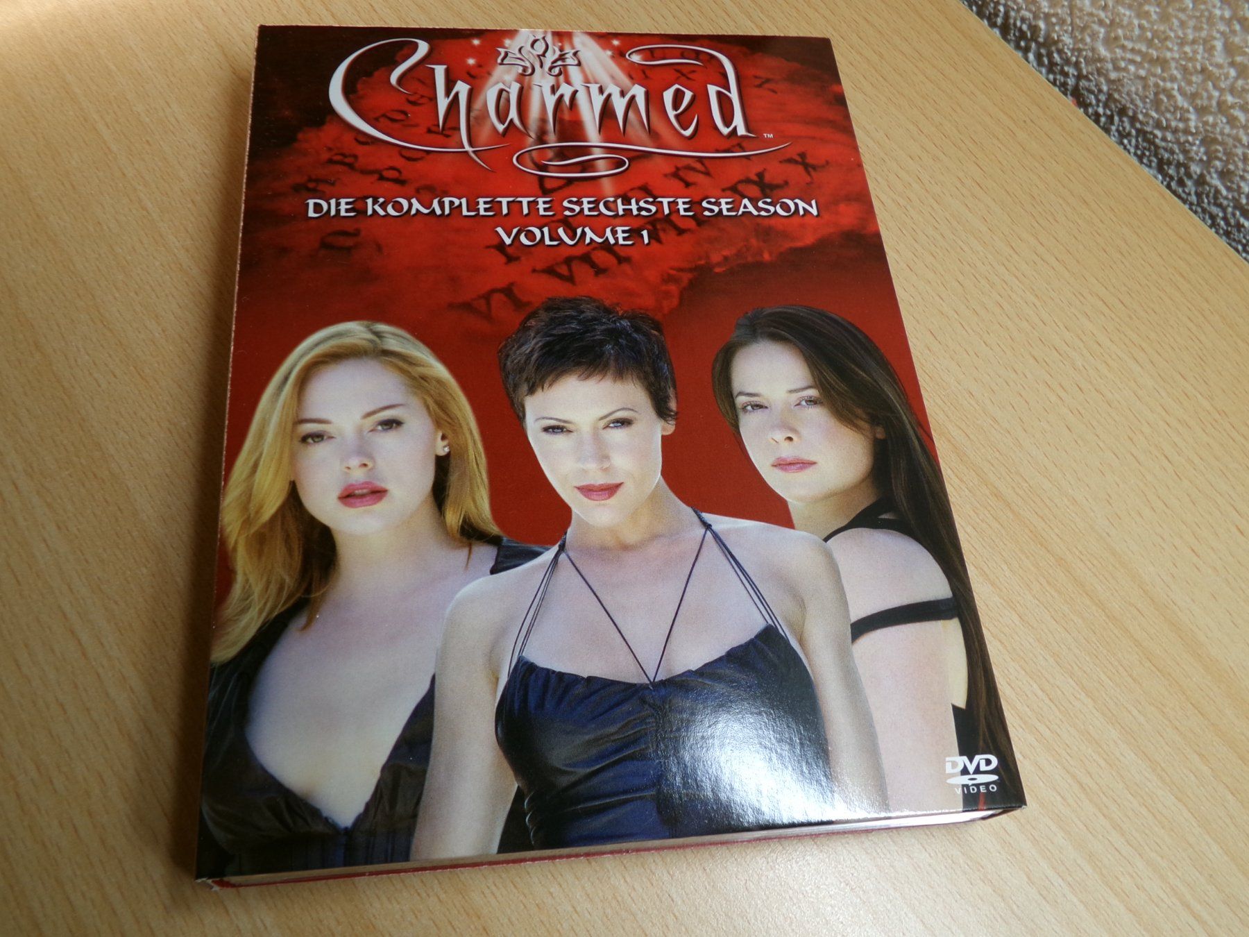Tutti i DVDs: Charmed Staffel 6.1 – Usato da Hombrechtikon venduto da Maloev17