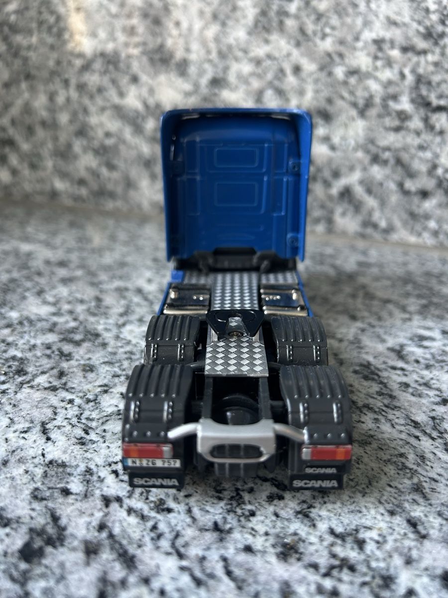 Scania Kits de montage: Scania , 1:50 – D'occasion à Horw par Tigercat635 3
