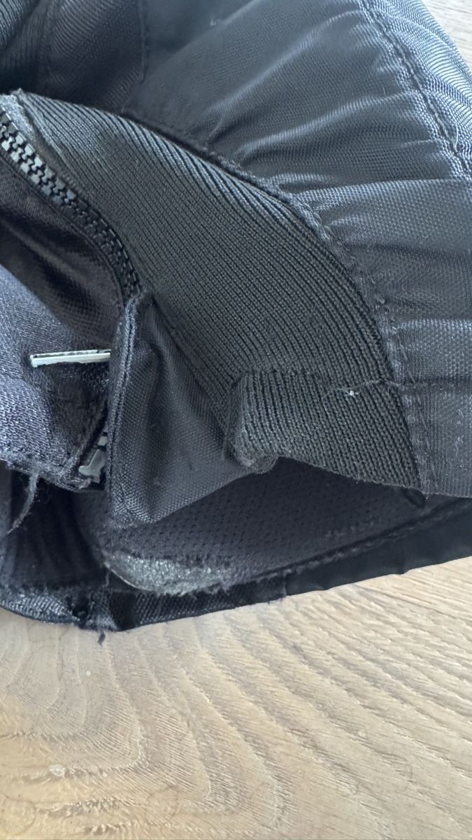 Ccm Hosen: gut gebrauchte CCM Eishockeyhosen – Gebraucht aus Moosseedorf von mswalker 6