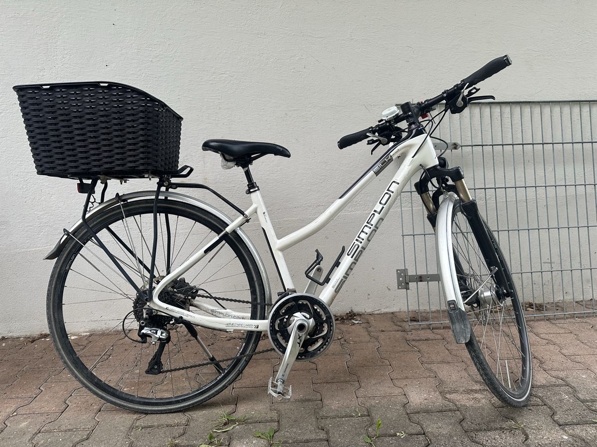 Biciclette: Altags velo Damen Carbon Grösse SM – Usato da Aeugst am Albis venduto da redrobin
