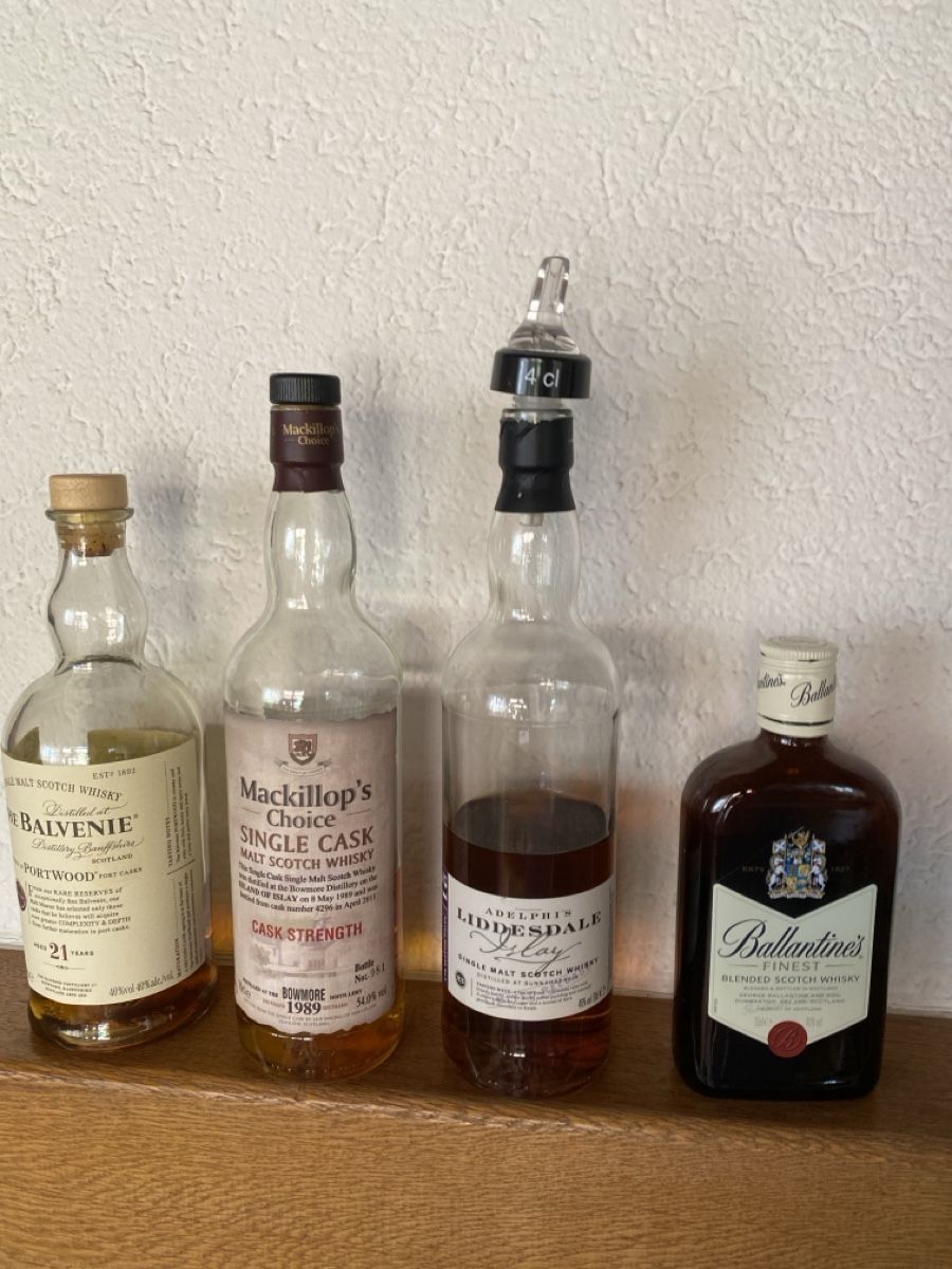 Ballantines Bevande alcoliche: Single Malt Whisky 4 angebrauchte Flaschen – Usato da Pfäffikon SZ venduto da Anita8808