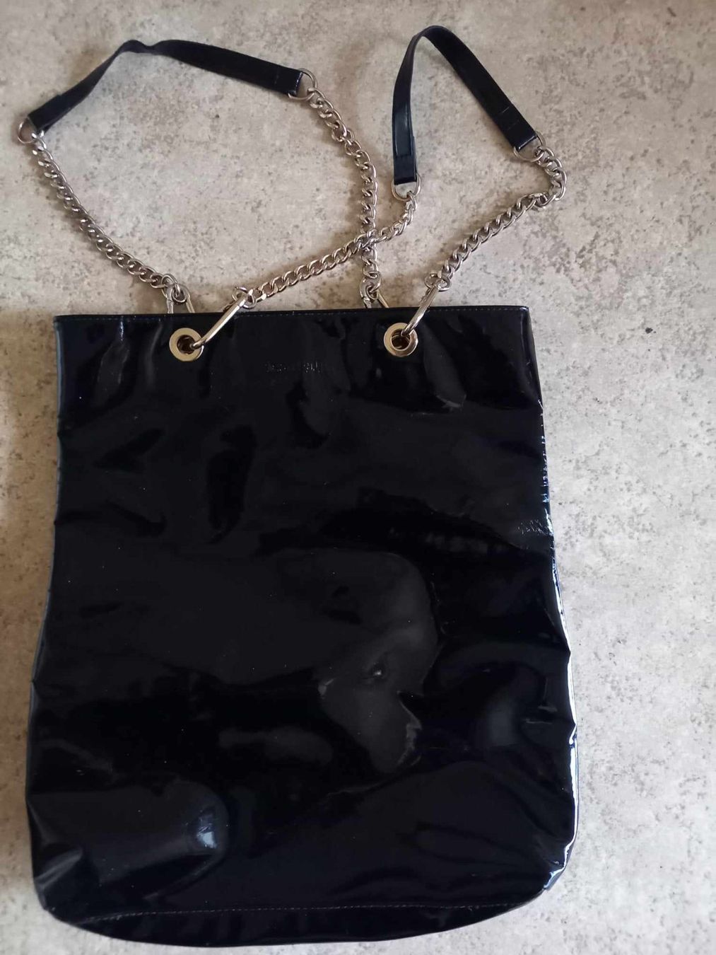 Borse da donna: 2 Umhängetaschen,1x Lack, 1x Stoff – Usato da Möhlin venduto da dom_96nf