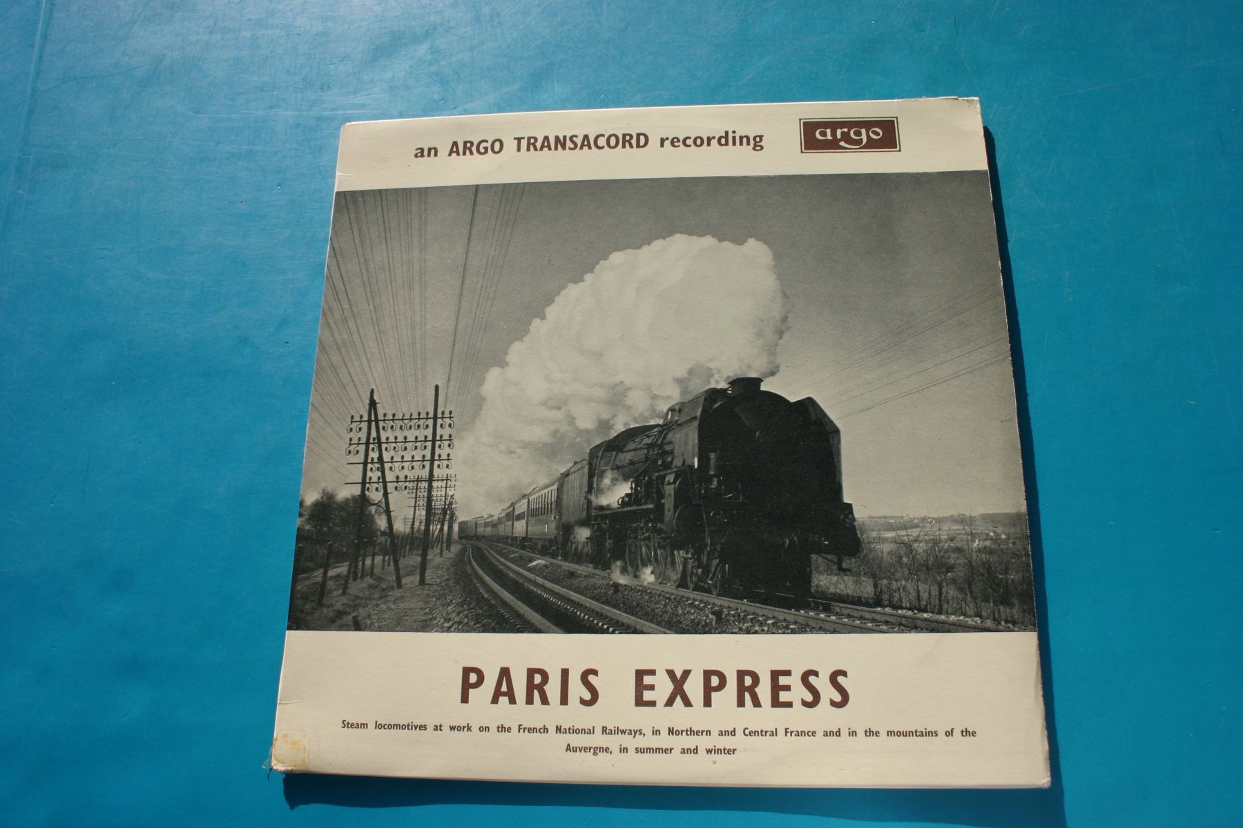 Livres: PARIS EXPRESS – D'occasion à Winkel par franzxaver60