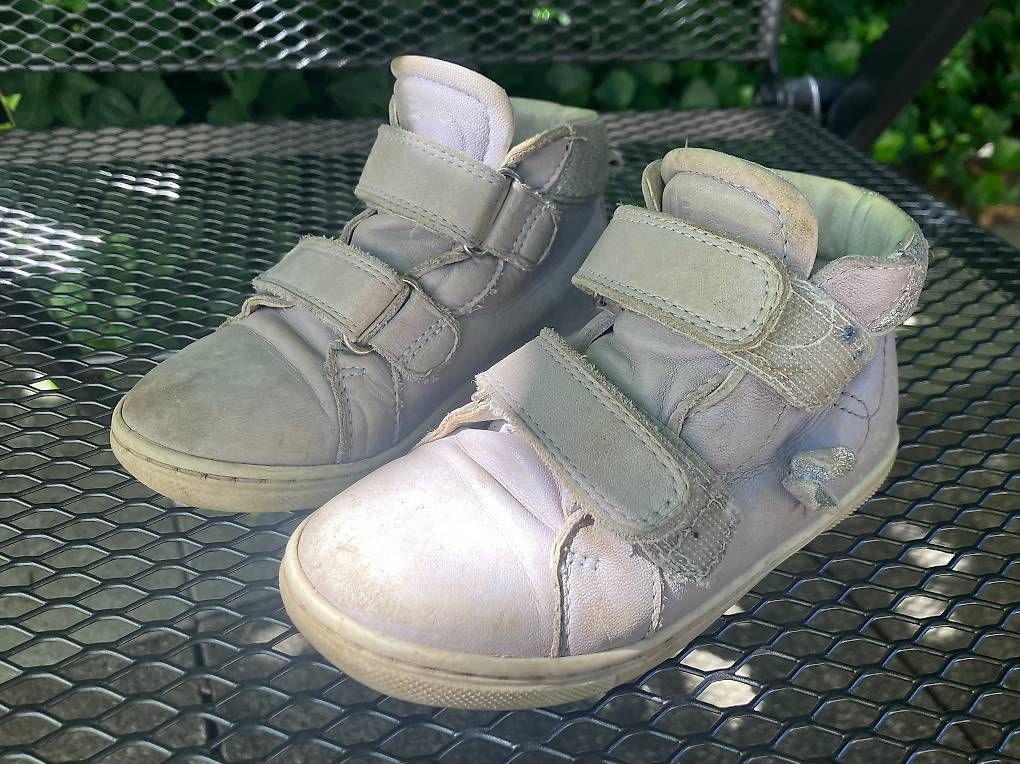 Schuhe für Jungen: Primigi Schuhe Gr. 25  – Neu und originalverpackt aus Zollikon von CorViv