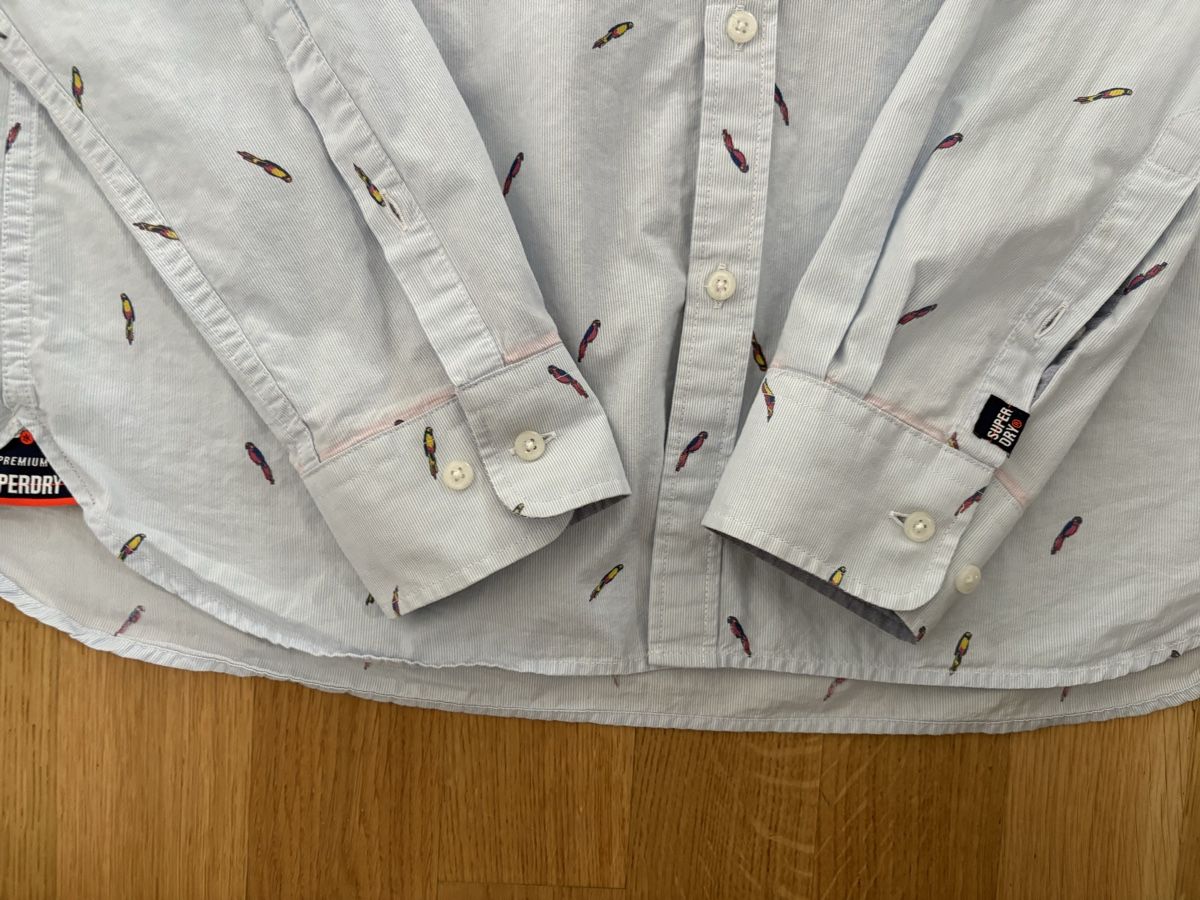 Hemden: Superdry Herren Hemd hellblau gemustert Grösse L – Gebraucht aus Zürich von Auschra1 2