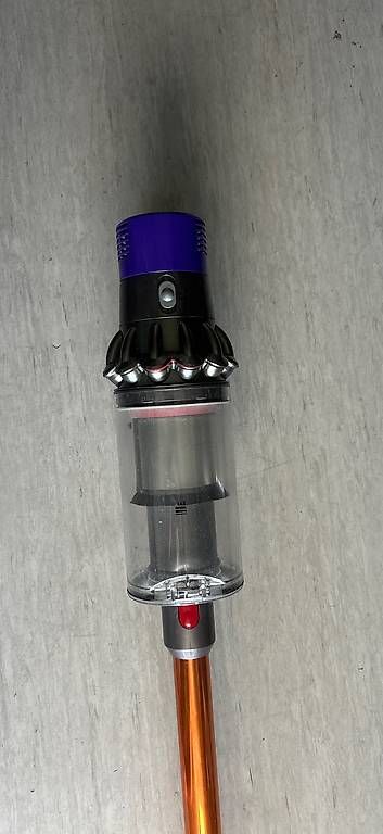 Aspirapolveri & Accessori: Dyson V10 Absolute Staubsauger – Usato da Zürich venduto da vit_9sjb 1