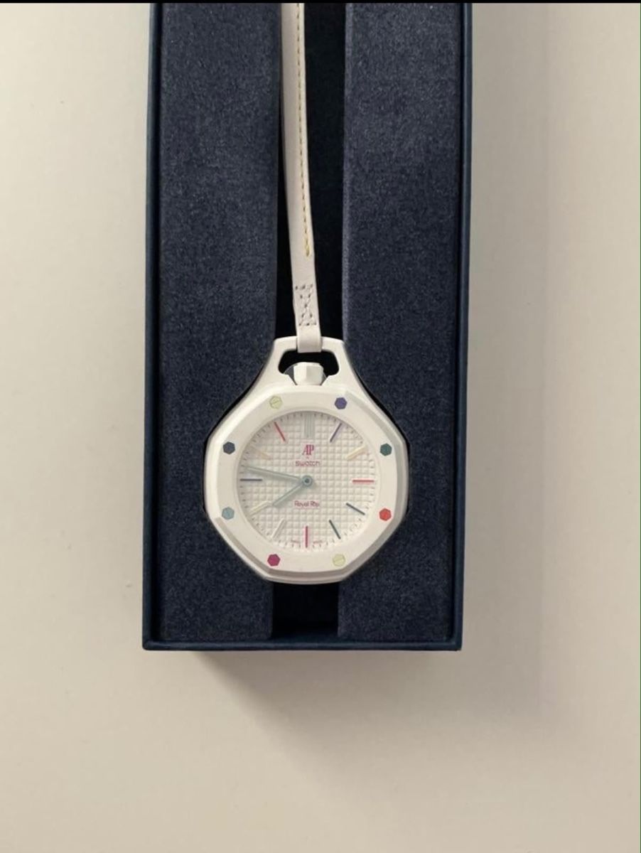 Swatch Montres: Swatch Audemar Piguet Huit Blanc  – Neuf (Voir description) à Genève par luq_mv7j 1