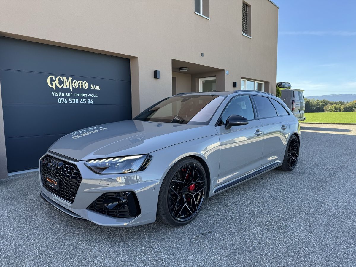 Audi Automobili: Audi RS4 LEASING POSSIBLE – Usato da Echallens venduto da HD90